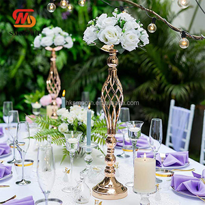 SMOOTH - Florero Decorativo de Metal Dorado para Bodas, Soporte para Flores, Centro de Mesa para Decoración de Mesa de Boda - Product Image 1