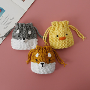 Bolsa con cordón tejida a mano con estampado de animales de dibujos animados, monedero de lana tejido a crochet con diseño de cachorro, producto terminado en miniatura. - Product Image 2