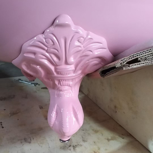 <span class=keywords><strong>Bañera</strong></span> de hierro fundido independiente de doble extremo con diseño tradicional <span class=keywords><strong>Princess</strong></span> Pink de 1530 mm de largo para baños pequeños - Product Image 4