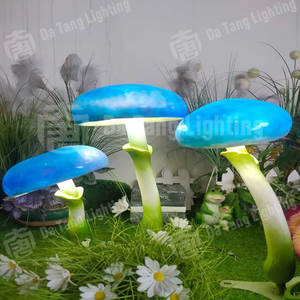 Lampe décorative LED en forme de champignon bleu pour jardin, pelouse, paysage, éclairage extérieur - Product Image 2