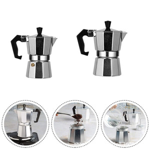 Classic Stove Espresso y cafetera, Moka Pot para elaboración de café italiano y <span class=keywords><strong>cubano</strong></span>, 6 tazas Espresso plateadas - Product Image 4
