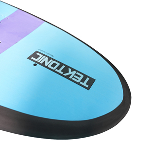 Tabla de Wing Foil de 6'0" y 124L con cubierta suave, alto volumen, núcleo de EPS y cubierta de EVA, ideal para principiantes. La cubierta de EVA de alto volumen proporciona estabilidad. - Product Image 3