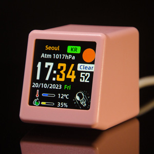 Mini horloge intelligente de Station météo WIFI pour la décoration de salle de jeu mignon bricolage <span class=keywords><strong>GIF</strong></span> Animations fonction d'album électronique pour l'<span class=keywords><strong>anniversaire</strong></span> - Product Image 3