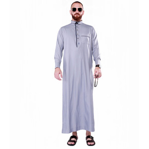 Nuovo Design Yibaoli: Abito da Preghiera Arabo per Uomo, Thobe a Maniche Lunghe <span class=keywords><strong>con</strong></span> Colletto e Polsini per Ramadan ed Eid - Product Image 1