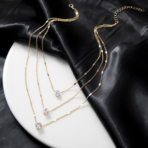 Collares Rinhoo de Múltiples Capas Estilo Vintage Bañados en Oro y Plata con Colgantes Apilados de Pedrería, Amor, Estrella, Gota de Agua y Corazón para Mujeres y Chicas - Product Image 6