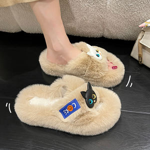 Personnalisé fourrure populaire dessin animé intérieur maison extérieur coton en peluche chaud dames pantoufles chat mignon hiver fantaisie femmes sandales plates chaussures - Product Image 2