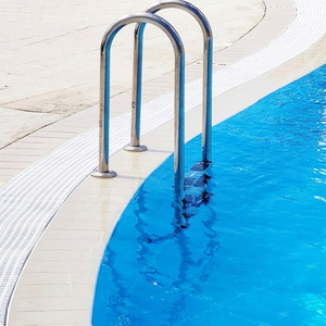 Échelle de <span class=keywords><strong>piscine</strong></span> Water Faery en acier inoxydable 304 316 avec <span class=keywords><strong>marches</strong></span> antidérapantes pour piscines enterrées extérieures - Product Image 2