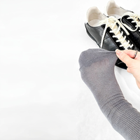 Nouvelles chaussettes fines pour femmes 2026 en viscose et coton tricotées, mi-mollet, style décontracté, respirantes, amincissantes, côtelées fines, style uni