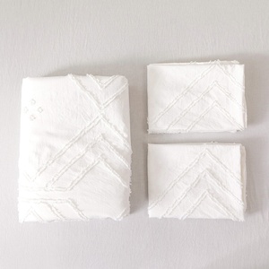 Ensemble de literie de mariage à motifs et découpes, housse de couette à grands motifs avec taies d'oreiller, literie de maison, ensemble de housse de couette 3 pièces - Product Image 6