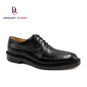 Chaussures habillées Oxford de luxe pour hommes, en cuir de veau italien fait main de haute qualité, à bord large, style vintage, personnalisables avec logo - Product Image 1
