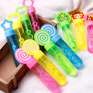 Bâton à bulles mini très populaire pour enfants, style Douyin, pour stand de rue, bouteille à bulles, jouet à bulles pour célébrités d'Internet - Product Image 2