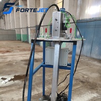 Machine de nettoyage de réservoirs à pression commerciale pour les réservoirs de fermentation et de stockage des aliments et des boissons