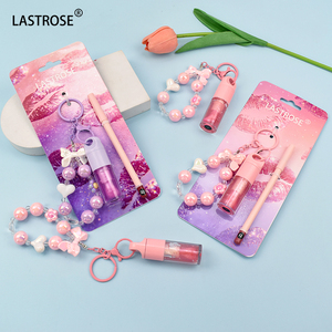 Kits <span class=keywords><strong>de</strong></span> <span class=keywords><strong>gloss</strong></span> à lèvres <span class=keywords><strong>de</strong></span> marque privée, ensembles <span class=keywords><strong>de</strong></span> rouges à lèvres et crayons à lèvres, maquillage pour les lèvres waterproof, kit <span class=keywords><strong>de</strong></span> <span class=keywords><strong>gloss</strong></span> à lèvres - Product Image 1