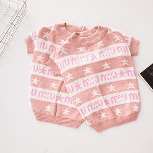 फैशन प्रसिद्ध लक्जरी ब्रांड डिजाइनर कुत्ते गर्म स्वेटर छोटे पिल्ला माध्यम के लिए नीचे और सर्दियों के कुत्ते के कोट - Product Image 4