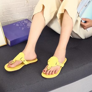 Nuovissime scarpe sandali a Clip da <span class=keywords><strong>donna</strong></span> alla moda estiva sandali infradito in pelle colorati stile pigro pantofole basse Casual - Product Image 5