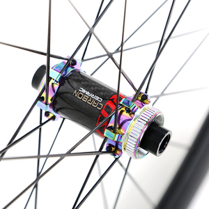 Nhà Máy Cung Cấp Trực Tiếp Khóa Trung Tâm 700C Carbon Road Bike Bánh Xe Gốm Mang 50 Mét Sâu Với ĐĨA PHANH Wheelset - Product Image 4