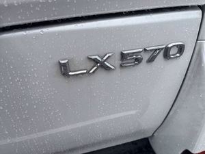 <span class=keywords><strong>Lexus</strong></span> <span class=keywords><strong>LX</strong></span> <span class=keywords><strong>570</strong></span> SUV USADO 2023 Económico - Product Image 2