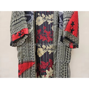 Peignoir Kimono de Luxe Vintage Fait Main en Soie Longue, Robe de Chambre Maxi avec Taille Élastique, Vêtement de Nuit Ethnique en Sari Recyclé - Product Image 5
