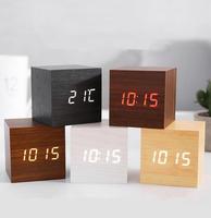 Reloj despertador Digital de madera con forma de cubo, minireloj de mesa LED con USB/batería de 2,5 pulgadas