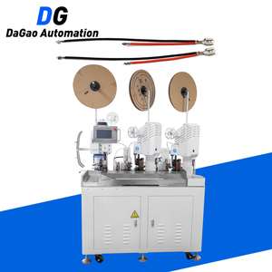 Máquina de Crimpado de Terminales Aislados de Alta Velocidad Totalmente Automática de 3 Hilos para el Procesamiento de <span class=keywords><strong>Cables</strong></span> - Product Image 2