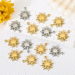 Colgantes de sol de acero inoxidable chapados en oro y plata para la fabricación de collares, accesorios de joyería DIY, venta al por mayor - Product Image 1