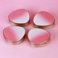 Vente en gros de boîtes compactes en plastique ABS rose en forme de cœur de 15 g, vides, pour fond de teint, cosmétiques, avec coussin d'air, poudre libre, manipulation par estampage