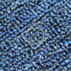 Verre optique Anole de haute qualité petit trempé pour instruments décoratifs sérigraphié optiquement personnalisable - Product Image 1