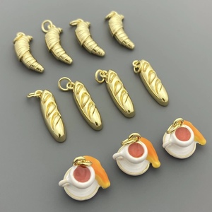 BD-B8256 regali per feste per <span class=keywords><strong>gioielli</strong></span> che fanno simpatici ciondoli alla moda con cuore <span class=keywords><strong>di</strong></span> tè e smalto placcato oro ciondoli nuovi - Product Image 1