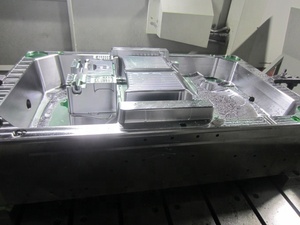 自動車工場ドアパネルプラスチック金型 - Product Image 5