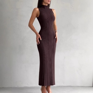 Jupe longue élégante pour femme, coupe droite ajustée, sans manches, col rond, tricot côtelé, couleur unie, style européen et américain, collection 2026, vente chaude - Product Image 3