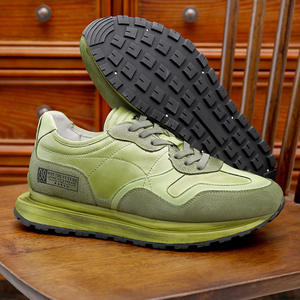 Chaussures de course en cuir de haute qualité pour hommes avec logo personnalisé OEM, confortables, tendance et décontractées - Product Image 6