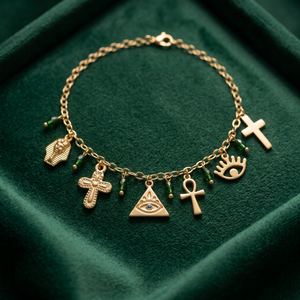 สร้อยข้อมือ Mystic Horizon Charm Bracelet-Anti-Tarnish ชุบทอง 18K พร้อมจี้รูปโคลเวอร์สำหรับผู้หญิง โดย JURA JEWELS - Product Image 3