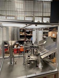 เครื่องบรรจุและปิดผนึกหลอดอะลูมิเนียม ใช้สำหรับผลิตภัณฑ์ เช่น ครีมทามือ ยาย้อมผม และผลิตภัณฑ์ดูแลผิว - Product Image 5