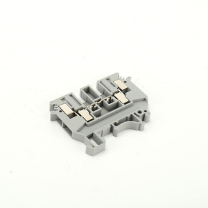 Bloque de Terminales de Doble Capa UDK4 de 4 mm para Riel DIN, 32 A, Latón Niquelado, Conexión por Tornillo - Product Image 1