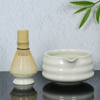 Ensemble de bols en céramique Chawan Matcha en grès japonais Beige personnalisé avec bec verseur tasses en céramique Katakuchi Matcha japonaises faites à la main