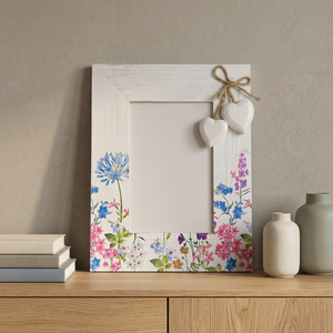 กรอบรูปเรซิ่นสไตล์ Shabby Chic งานแฮนด์เมด วาดลายด้วยมือ งานฝีมือ 3 มิติ ปรับแต่งสีและขนาดได้ วันดินโลก แบรนด์ FAIZA CRAFT - Product Image 1