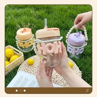 Gobelet en verre avec chaîne de perles et lettres, design sportif, anti-fuite, grande capacité, esthétique soignée, portable, avec couvercle, idéal comme cadeau