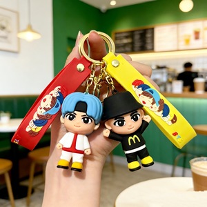 Offre Spéciale – Porte-clés <span class=keywords><strong>BTS</strong></span> 3D Créatif et Tendance, Figurine en Caoutchouc Souple, Pendentif pour Sac d'Écolier, Idéal pour Cadeau en Gros - Product Image 1