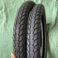 إطارات دراجات نارية عالية الجودة بسعر المصنع 60/80-17 60/90-17 60/100-17 70/100-17 TT TL 6PR 8PR إطارات خارجية للدراجات النارية