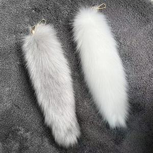 フェイクファーキーチェーン40cmフェイクフォックスファーテールキーチェーンふわふわフォックスファーテール装飾アクセサリー - Product Image 3
