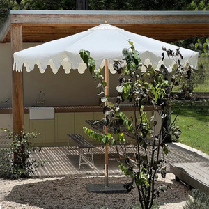 Sang trọng 3m lớn sồi gỗ cực vỏ sò đường ống cạnh bát giác trắng hồ bơi vườn ô thương mại ngoài trời đám cưới khách sạn ô - Product Image 1