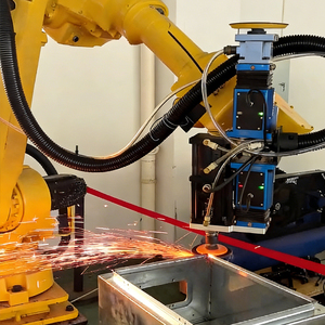 Machine professionnelle automatique de débavurage de produits moulés en métal, robot de meulage PLC, polissage d'acier inoxydable 1) - Product Image 4