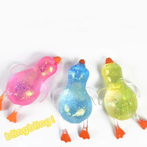 Juguete Blandito con Temática Aurora, Estilo Nuevo, Degradado Multicolor, TPR Suave, Relleno de Maltosa, Bola Antiestrés para Regalo - Product Image 6