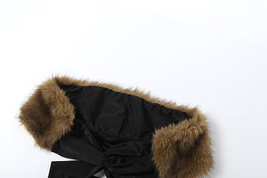 Completo Donna Primavera Autunno: Top Corto con Inserti in Pelliccia + Pantaloni Lunghi, Set Due Pezzi Sexy da Club - Product Image 5