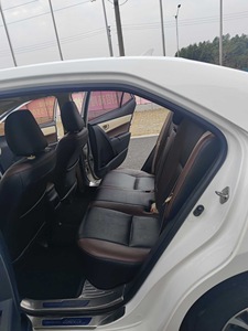 La voiture d'occasion la plus vendue en Chine 2017 2018 2019 2020 Toyotaa <span class=keywords><strong>Corolla</strong></span> 5 places 1.2T voiture d'occasion essence Voitures d'occasion bon marché à <span class=keywords><strong>vendre</strong></span> - Product Image 4