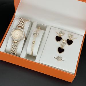 Luxe hartvormige dameshorloge juwelenset van vijf delen met diamanten, roestvrijstalen bandjes, eenvoudige modeaccessoireset - Product Image 6