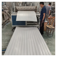 Diseño industrial Tejas corrugadas de PVC Tejas impermeables aislantes insonorizadas certificadas CE para techos de cobertizos al aire libre