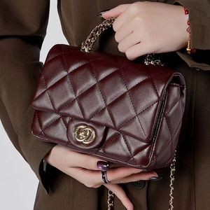 Nuevo Bolso de Hombro para Mujer con Cadena Metálica, Bolso de Mano de Alta Calidad, Versátil, de un Solo Hombro, Estilo Vintage - Product Image 1