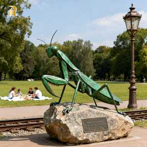 Decoración de parque público al aire libre diseño realista personalizado estatua de insecto grande <span class=keywords><strong>Mantis</strong></span> de escultura de bronce a la venta - Product Image 1