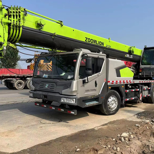 Pre-owned 25T Zoomlion Mobile <b>Crane</b>, well-maintained core engine, high-efficiency engineering heavy lifting machinery - Product Image 1